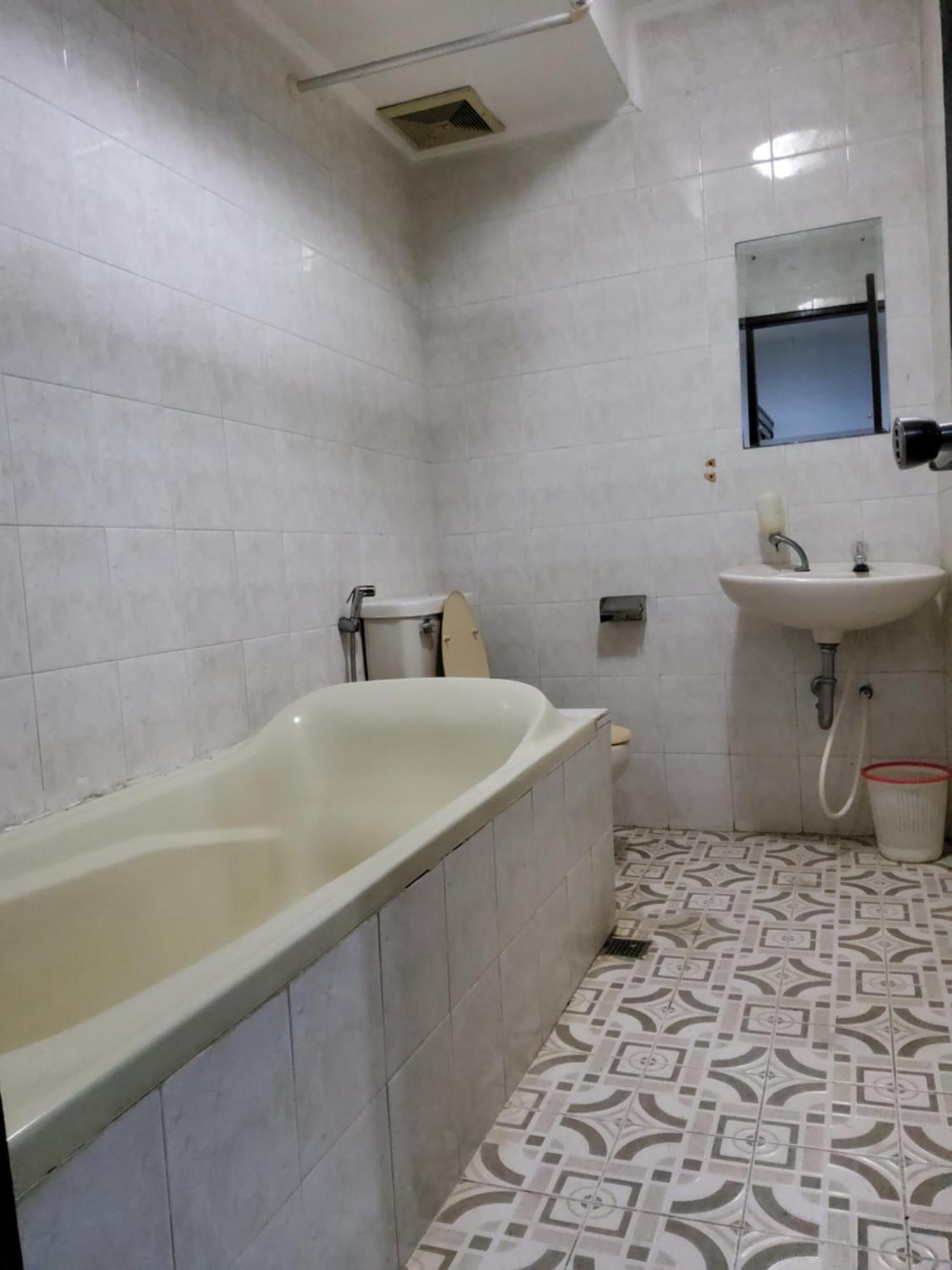 Hotel Kumala Samudra Cikakak 外观 照片