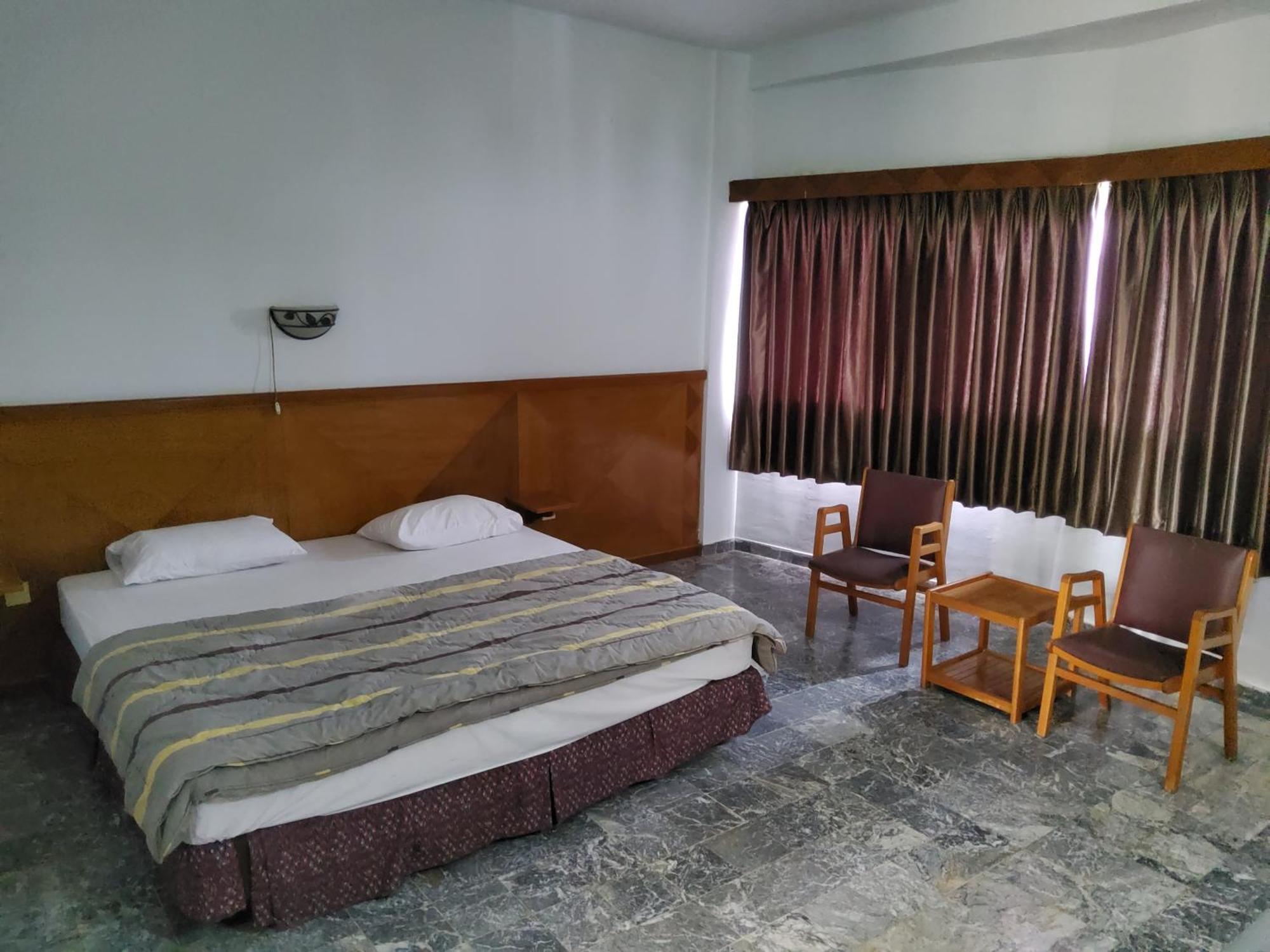 Hotel Kumala Samudra Cikakak 外观 照片